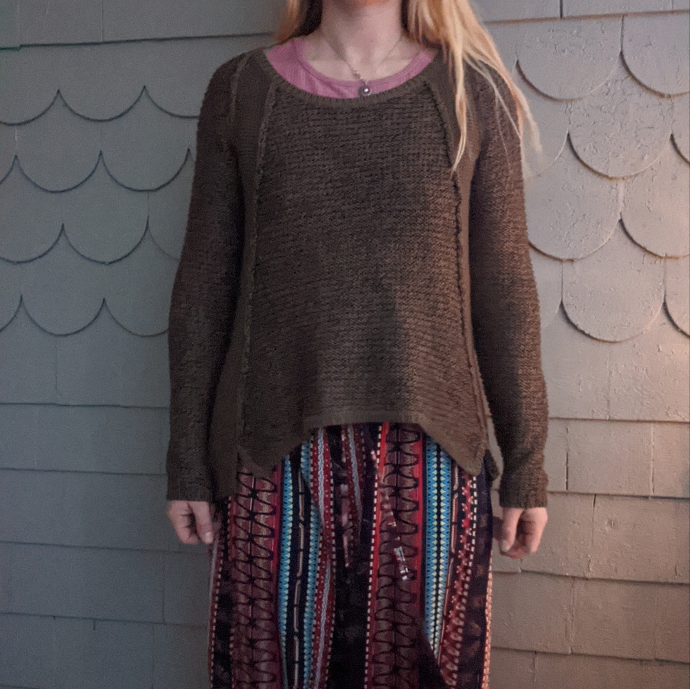 Brown Knit M Sweater